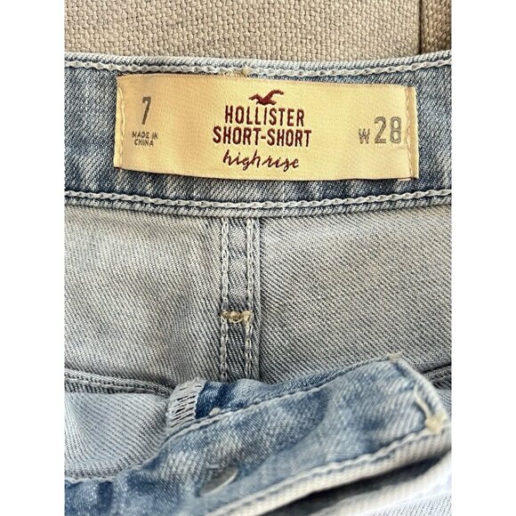 Hollister Short Short High rise Light Wash Jean Shorts Size 7 - Picture 3 of 3